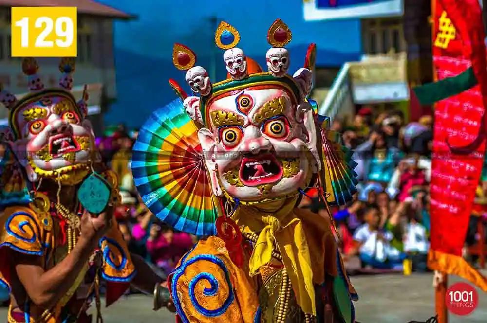 Cham Dance performance