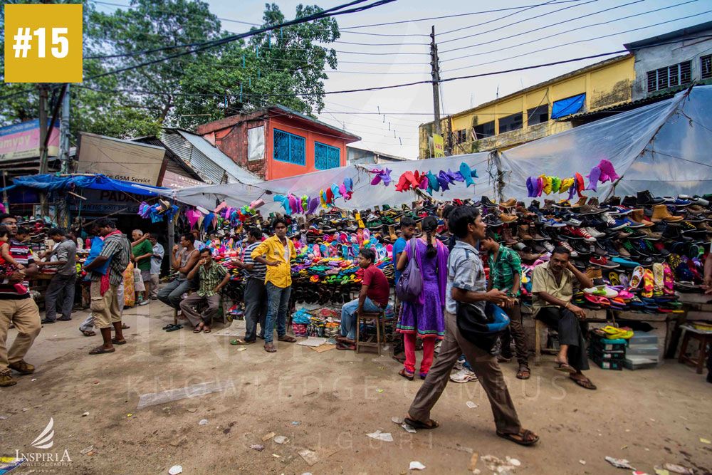 Hong Kong Market Siliguri — shoe footpath shops