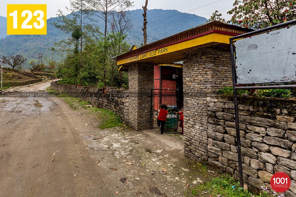 Kathog Lake — main gate