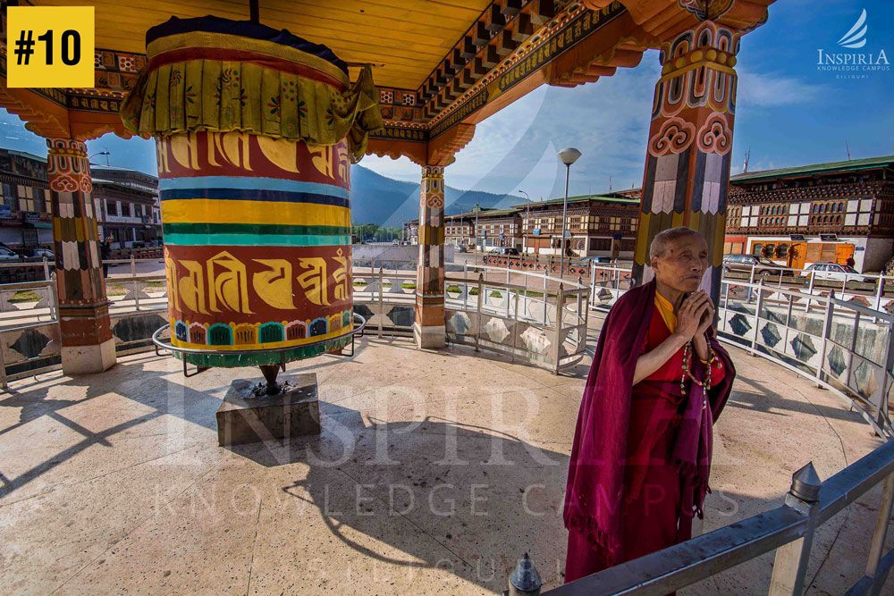 Rinpung Dzong, Paro — monk praying