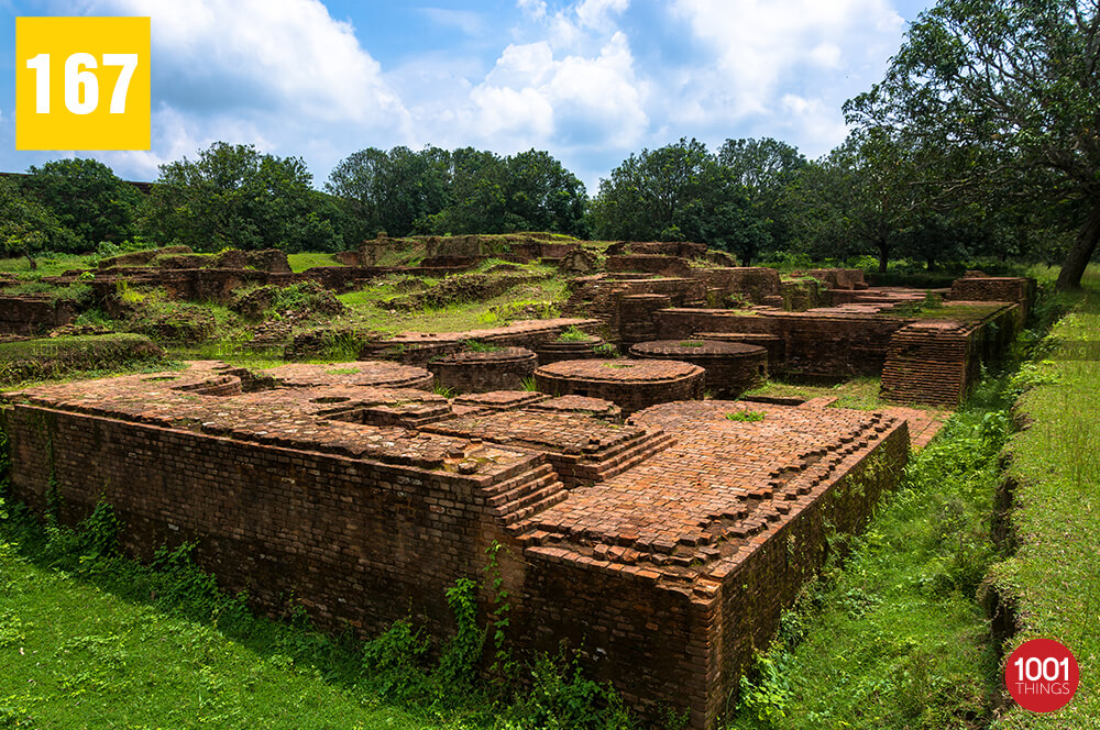 Baisgazi wall, Malda