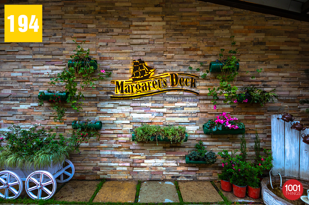 Margaret's Deck Tea Lounge, Kurseong
