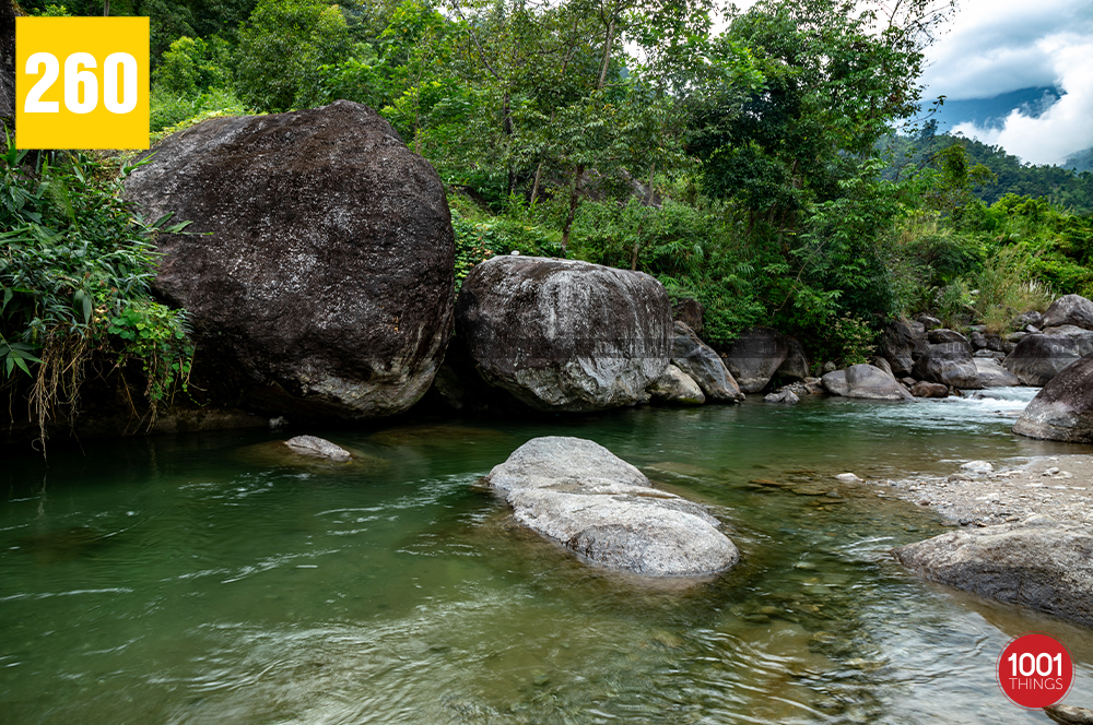 The crystal clear water in Jogi Ghat